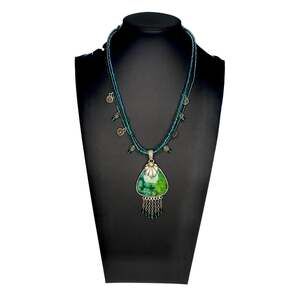 Vintage CHICO'S Signed MULTI-STRAND BEADED PENDANT Necklace GREEN 16” to 20”